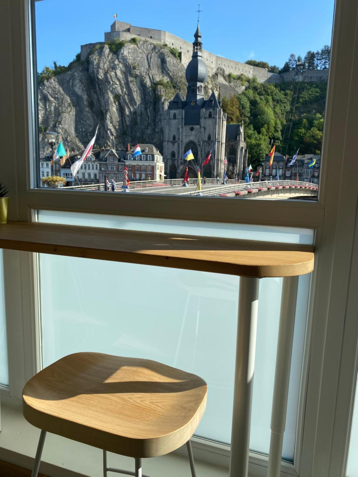 L'Essentiel Apartment Dinant Luaran gambar